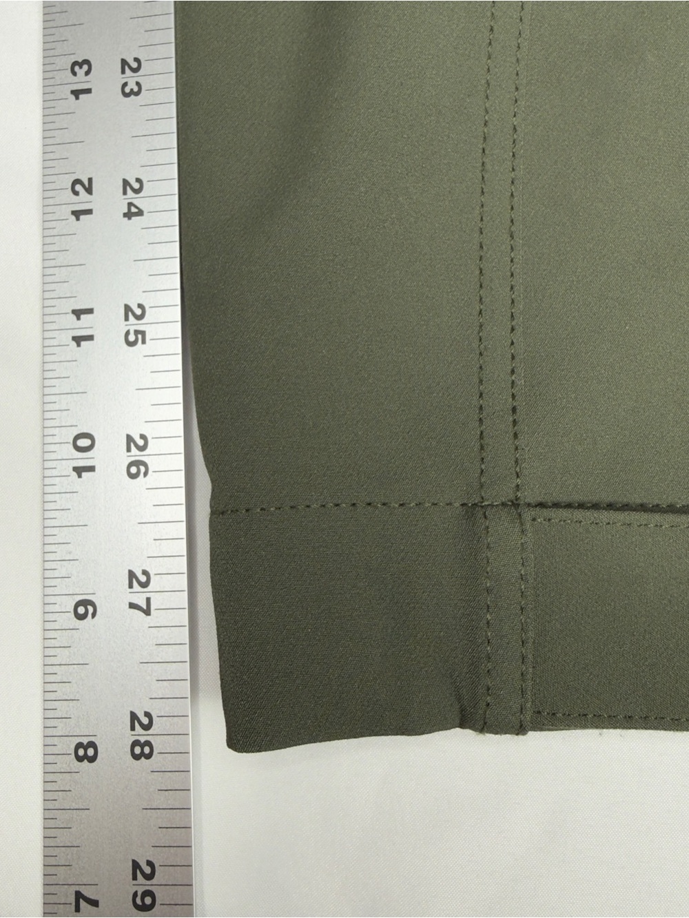 Athleta Endless High Rise Cargo  Pants in Aspen Olive Size 6 - Picture 12 of 15